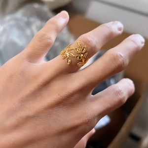 New 21K Stamped Real Saudi Gold Size 4.5 Light Thin  Ring Pawnable